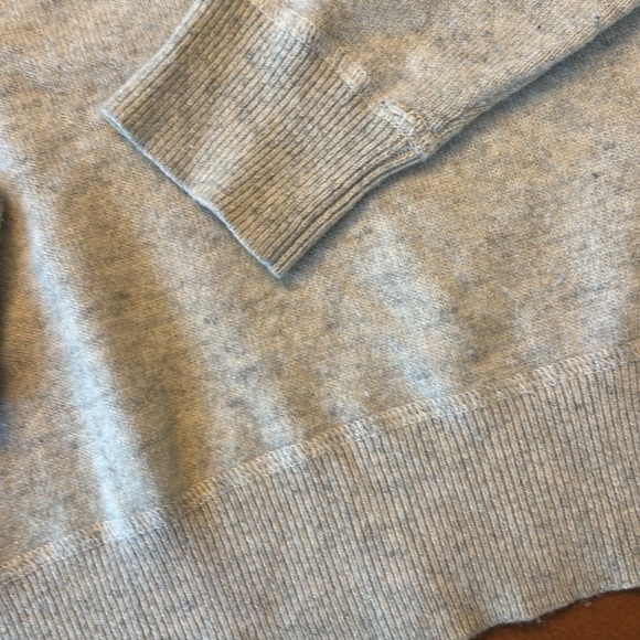 Aritzia The Group Babaton cashmere sweater - Picture 5 of 6